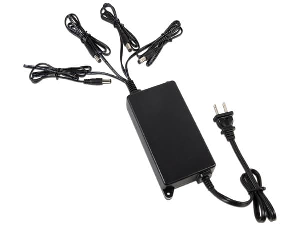 Transformador Dahua de voltaje regulado con 4 Puertos, 12 VDC, Protección de Temperatura, Color Negro.