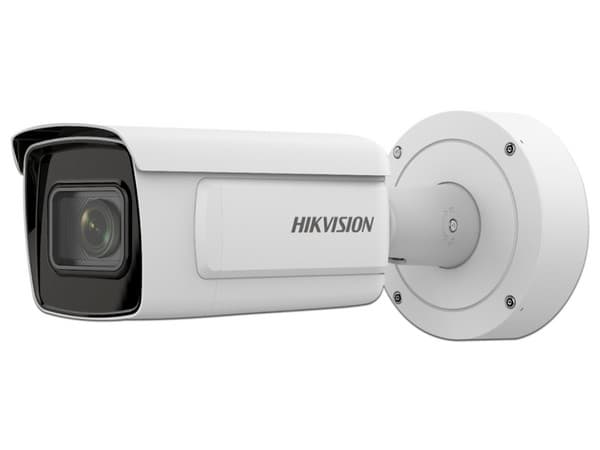 Cámara IP Tipo Bala Hikvision IDS-2CD7A46G0/P-IZHS(C), de 4MP, IR de hasta 50 metros, Reconocimiento y Captura de Placas Vehiculares, IP67, IK10, PoE.