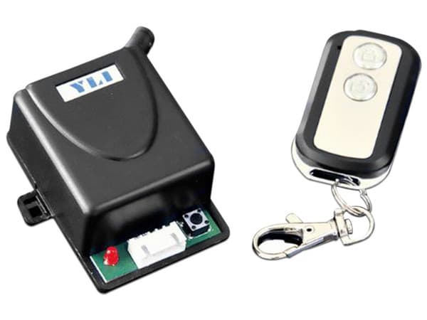 Módulo inalámbrico YLI ABK400112 con relay normalmente abierto y cerrado con control remoto para apertura de puerta, hasta 30 controles.