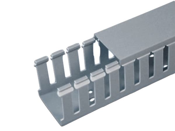 Canaleta Ranurada Panduit FC3X3LG2,  82.6 x 79.2mm, 2m, Color Gris.