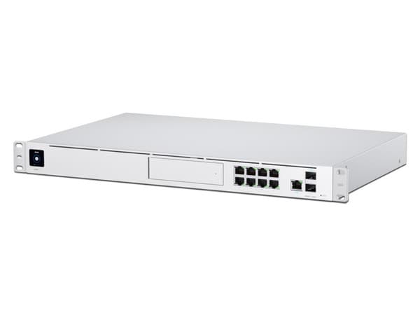 Switch Gigabit Ubiquiti UDM-Pro de 8 puertos 10/100/1000 Mbps, para montaje en rack 1U.