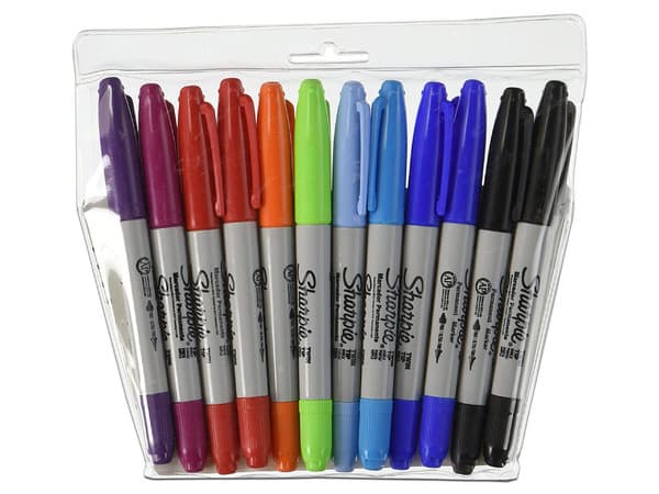 Paquete de 12 marcadores Sharpie Twin Tip, Colores surtidos.