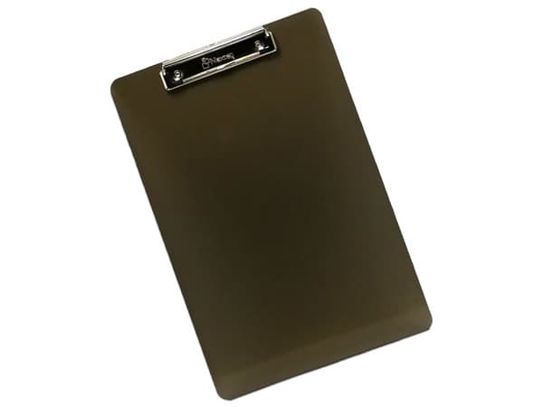 Tabla de Plástico Nextep con Agarrapapeles, Tamaño Oficio, Color Café.