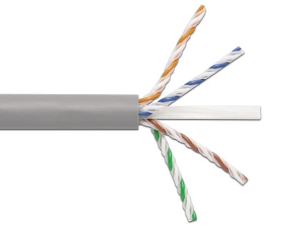 Bobina de Cable Panduit Cat6 (UTP) caja con 305 m, 24 AWG. Color Gris Claro.